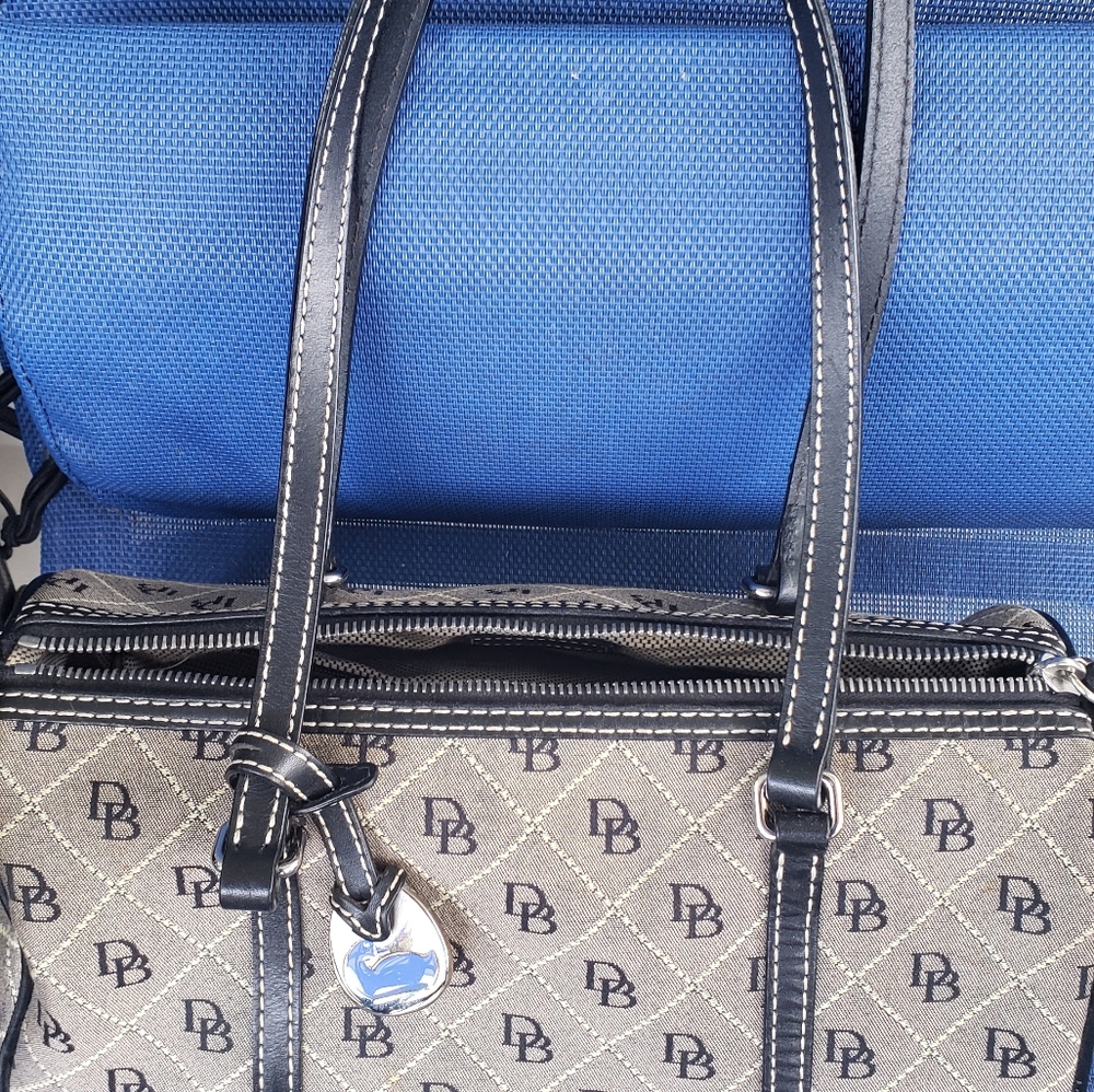 Dooney and Bourke logo handbag.